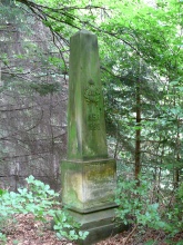 Žipotín - obelisk
